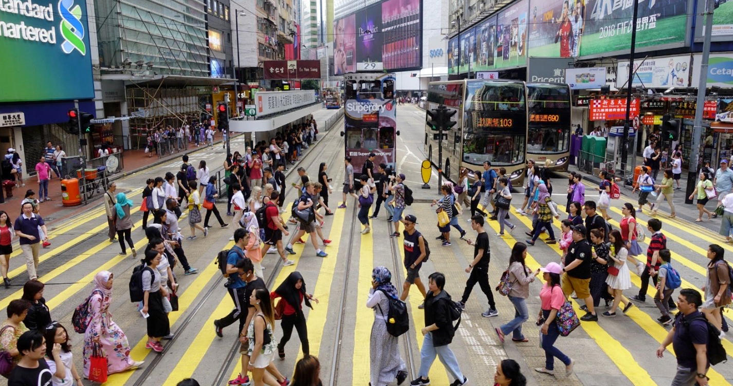 【熱門話題】2025施政報告：深化改革系民生 發揮優勢創未來