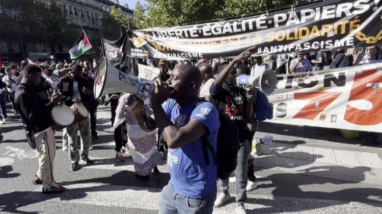 法國逾50萬人罷工 反對政府財政緊縮方案