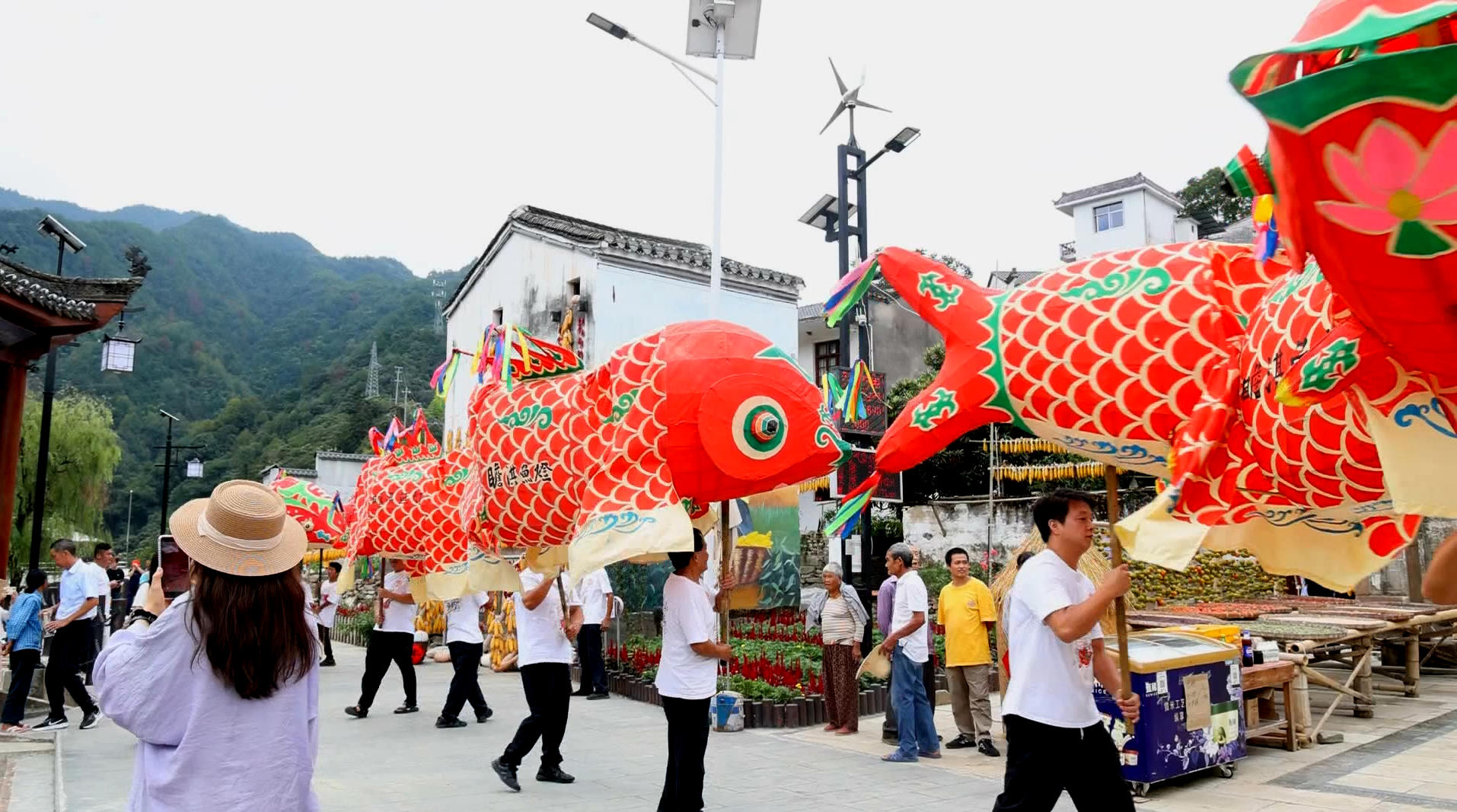 有片 | 皖歙縣：九砂曬秋 「農」味十足慶豐年