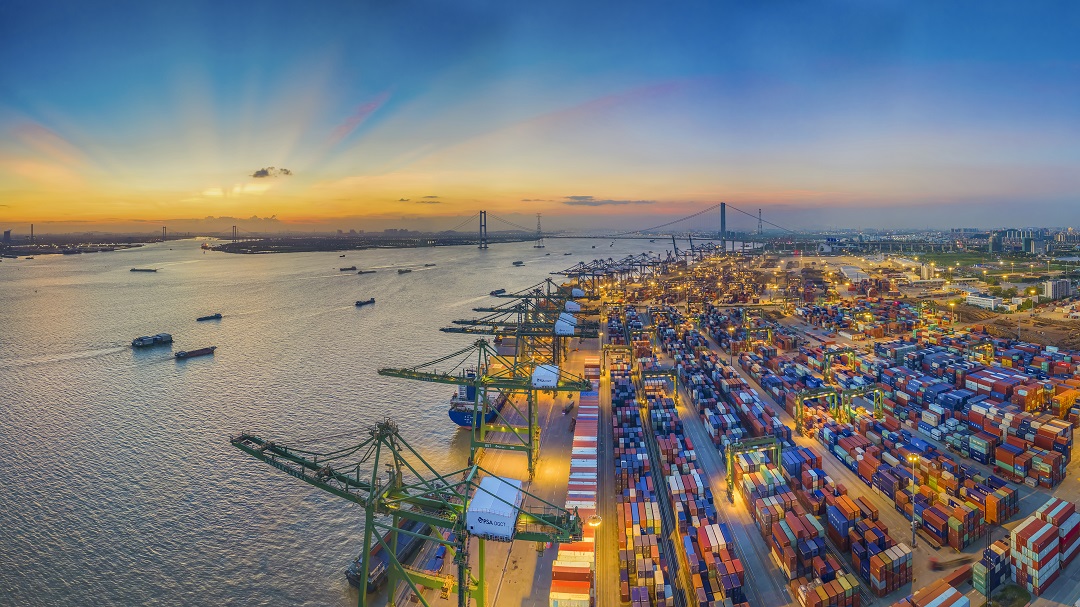 東莞前8月進出口總額超萬億  同比增14.6%