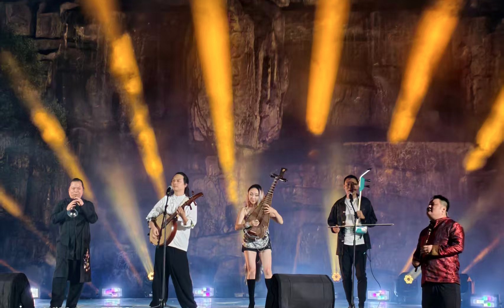 寧鄉：微度假新體驗 小鎮青年溫泉音樂會燃情上演