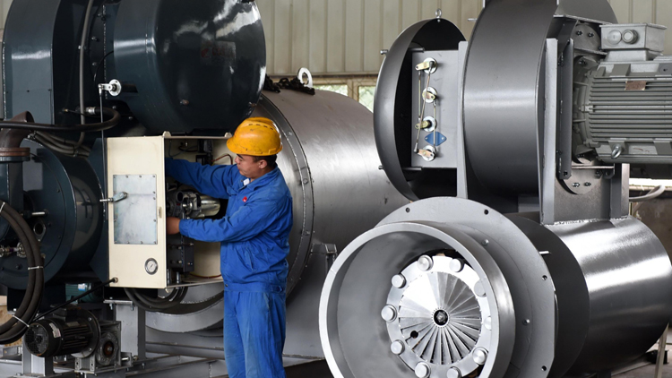 內地首8個月國企利潤按年跌2.7% 工業企業利潤反彈0.9%