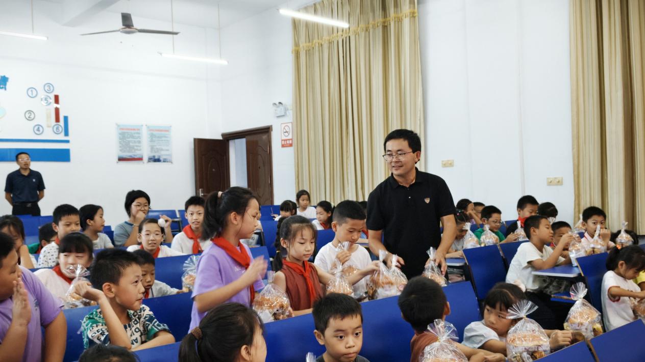 皖黟縣：童心共築家國夢