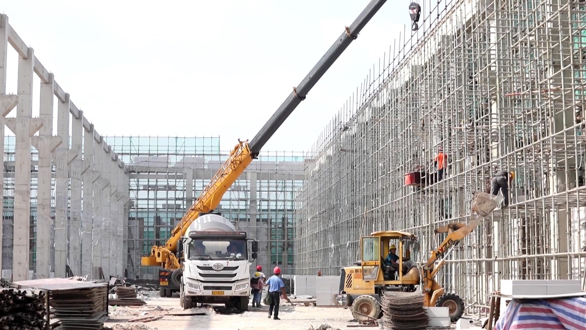 皖屯溪區：「實幹之姿」繪就雙節「奮進圖景」