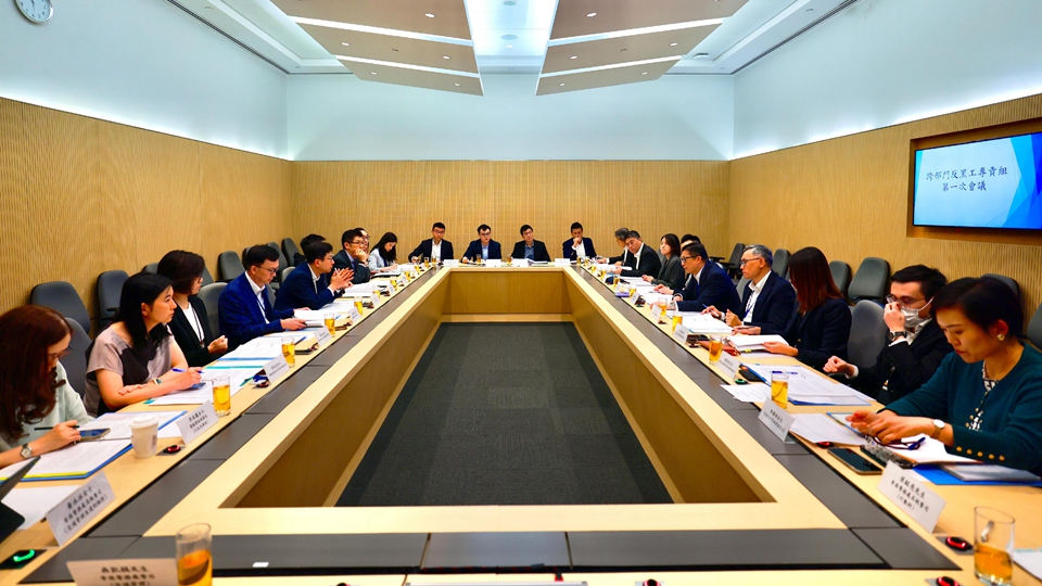 跨部門反黑工專責組首次開會 討論非法勞工現況 制定應對策略