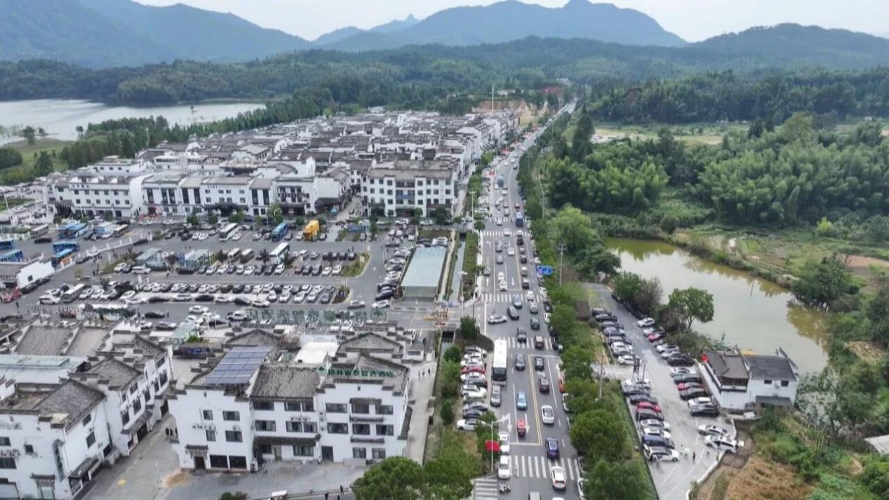 「寵客」在細節    皖黟縣「全鏈條服務」加持「超長假期」