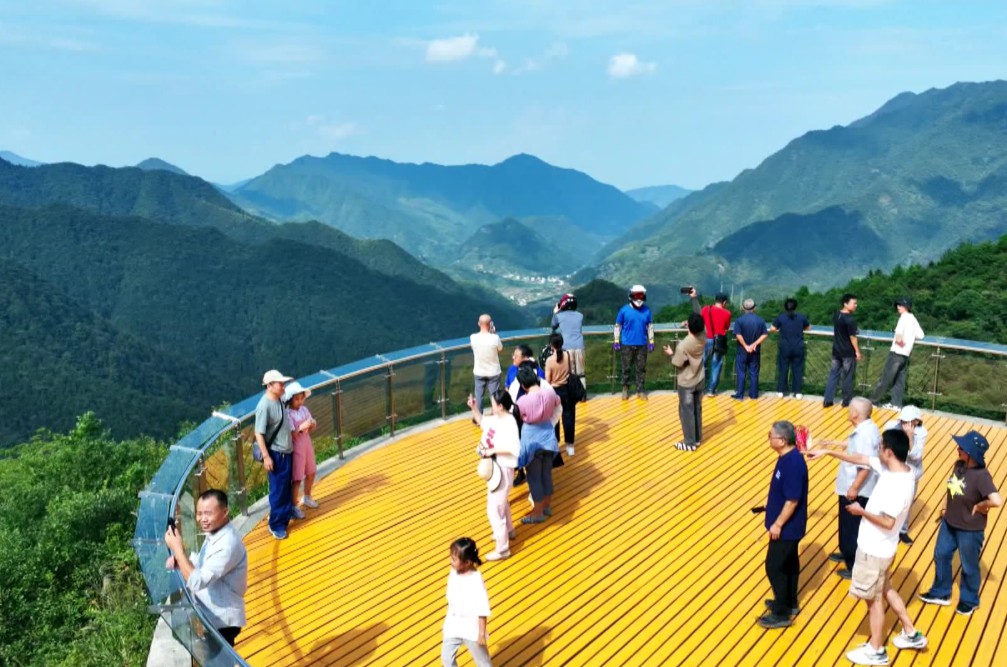 157萬人赴一場「徽式浪漫」  皖歙縣「雙節」亮點紛呈