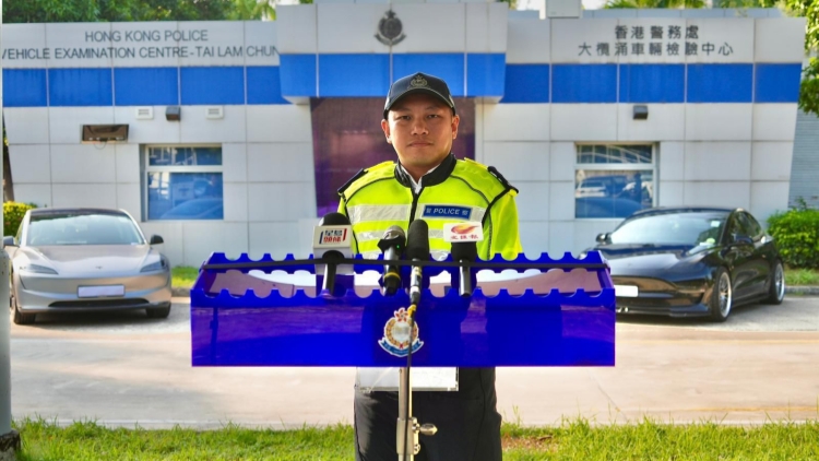 警方新界北區打擊白牌車 拘兩司機涉非法載客取酬