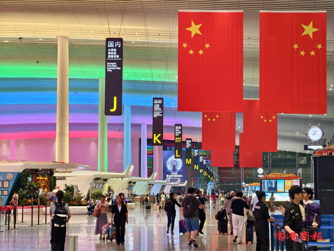 國慶中秋假期廣州白雲機場接送旅客超195萬人次