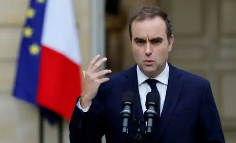 法國總理勒科爾尼二次組閣主要成員揭曉 