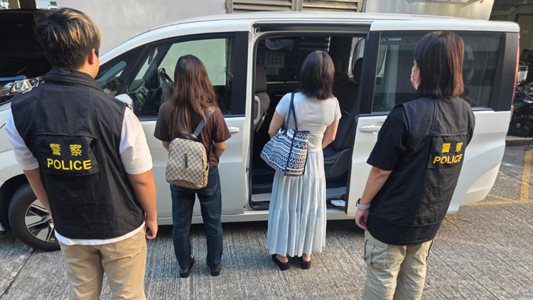 警方荃灣掃黃拘兩內地女今日提堂