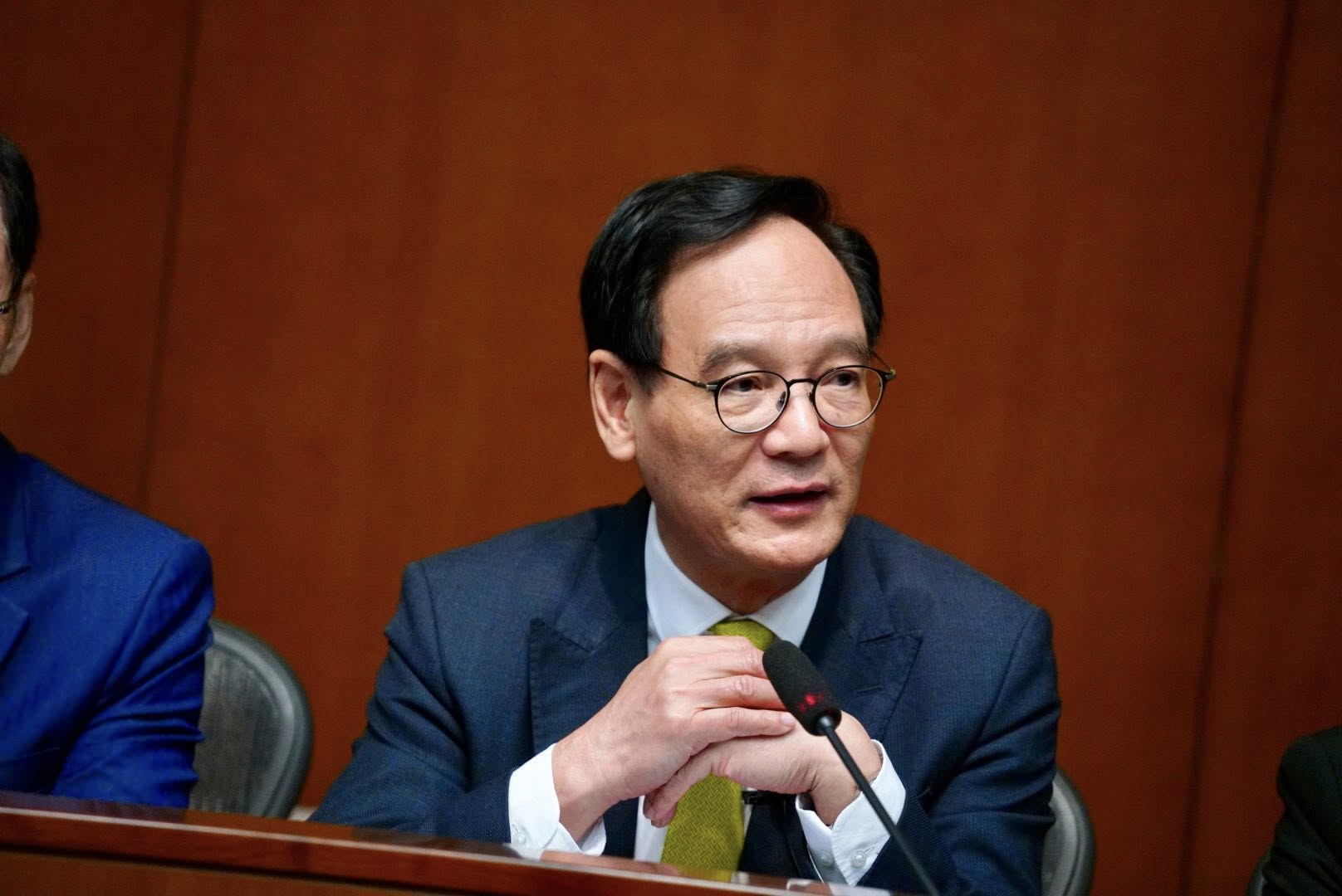 謝偉銓宣布不競逐連任 未來會多陪伴家人