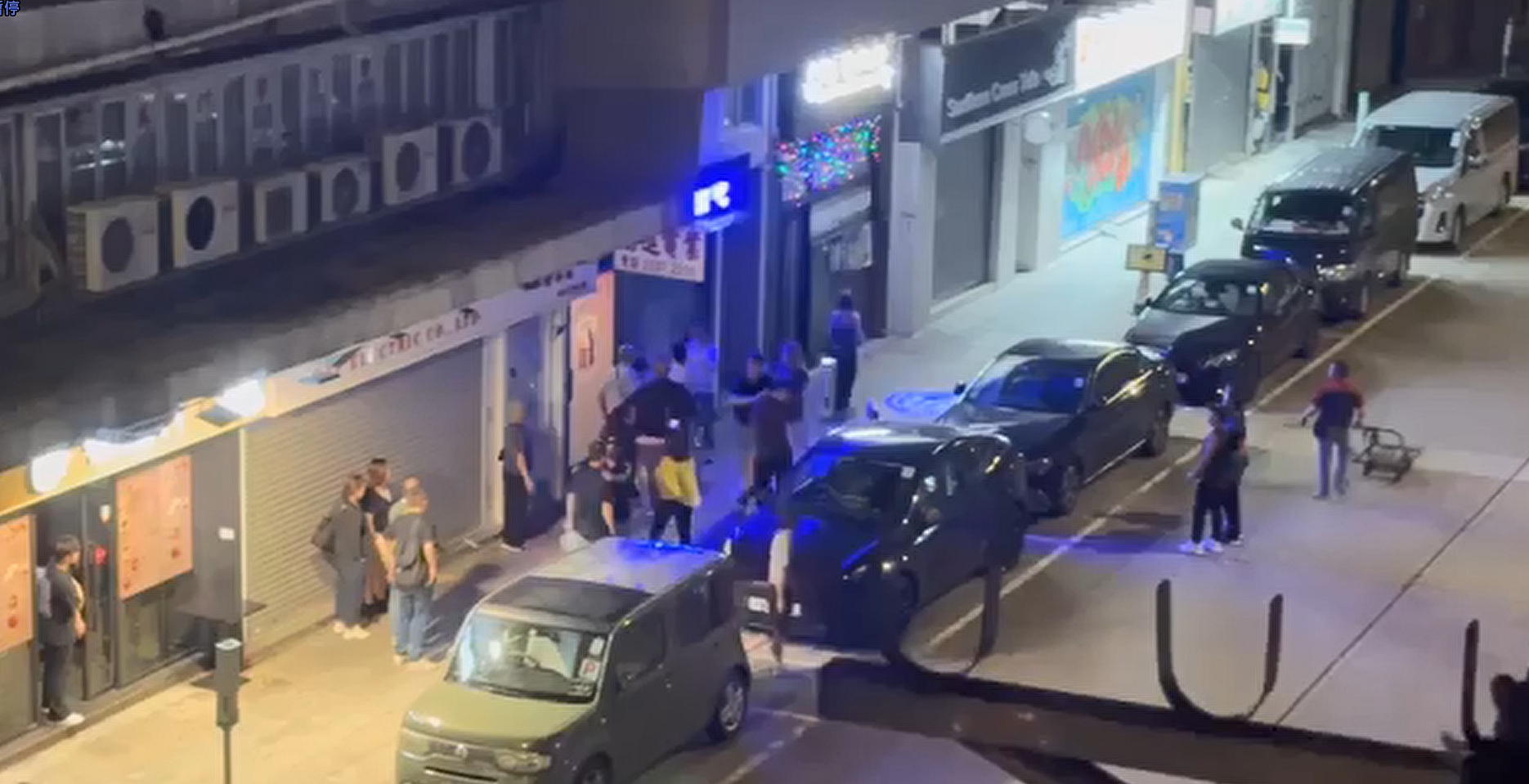 有片〡警拘3人涉深水埗街頭混戰　正追緝4名涉案男子