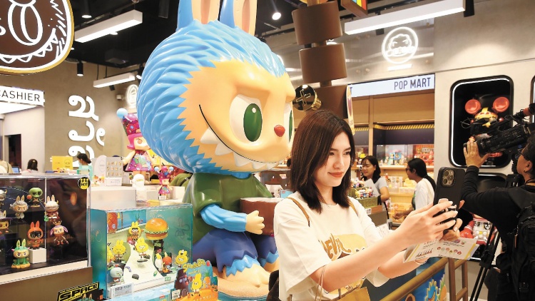 泡泡瑪特曾挫10%創逾半年最大單日跌幅 