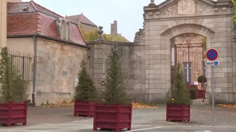 盧浮宮劫案後 法國另一家博物館失竊 約2000枚金幣銀幣不翼而飛