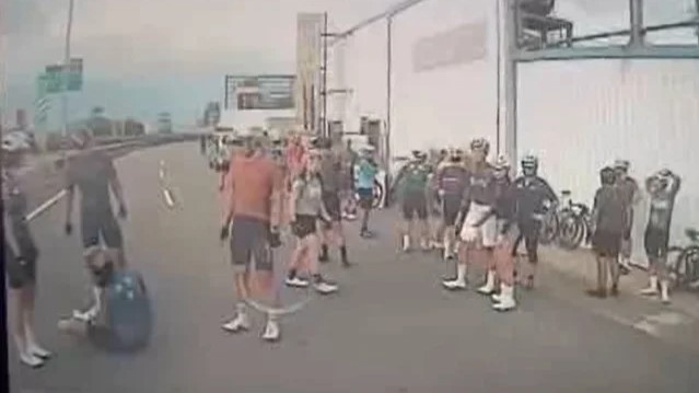 台軍坦克當街事故，零件噴飛，致6名路人受傷