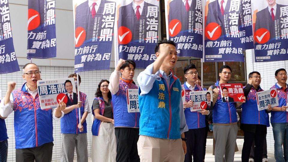 立法會換屆選舉28日接獲26份提名表格 累計接獲76份