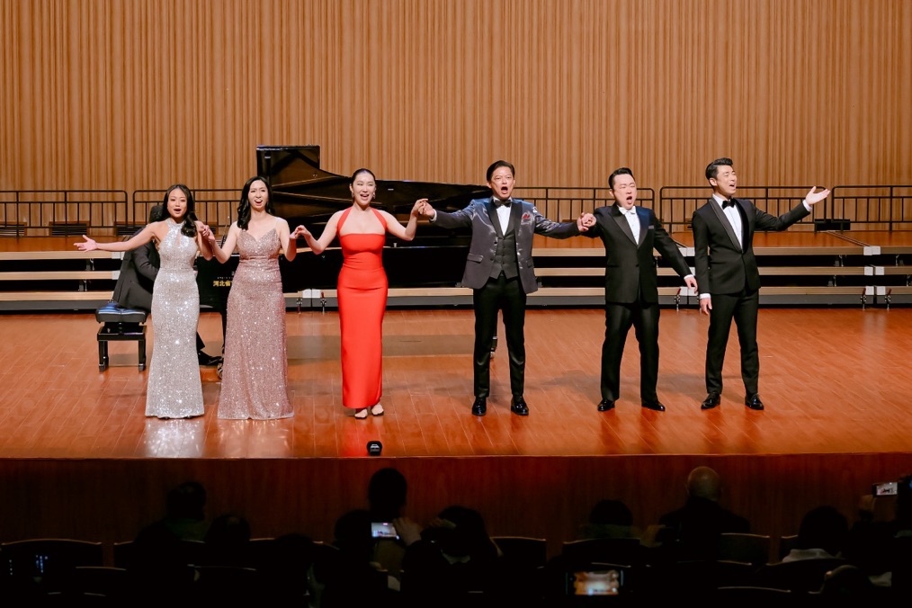 「獅子山下」 香港和石家莊在一起音樂會 兩地同心共譜文化藝術新篇章