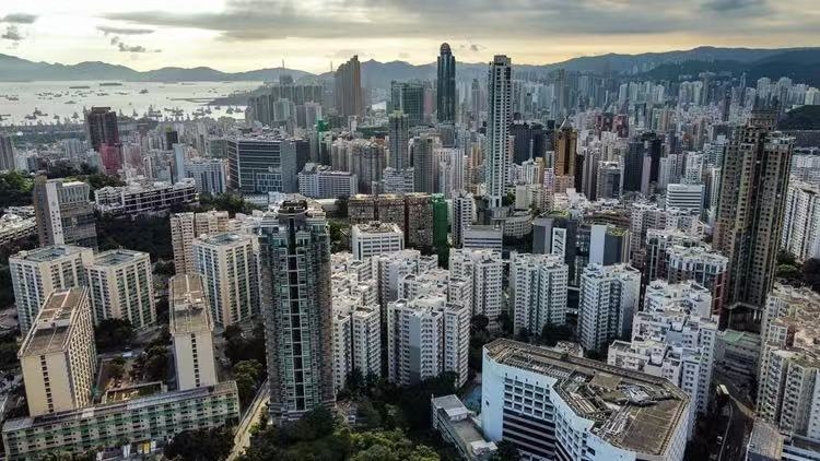 【鑪峰遠眺】香港面對風高浪急的戰略思考