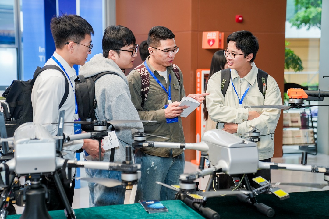 海內外專家學者齊聚東莞松山湖  共商先進無人飛行系統