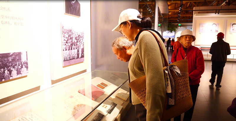 皖休寧商山鎮：敬老樹新風 繪就幸福景
