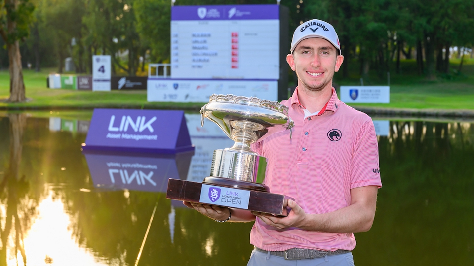 香港高球賽收官 麥基賓7桿優勢破紀錄奪冠