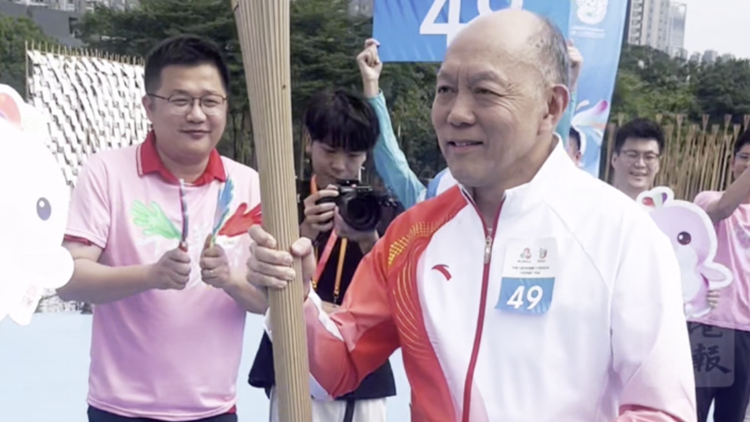 有片｜霍震寰：很榮幸當火炬手 全運會打好基礎 未來三地有更多合作