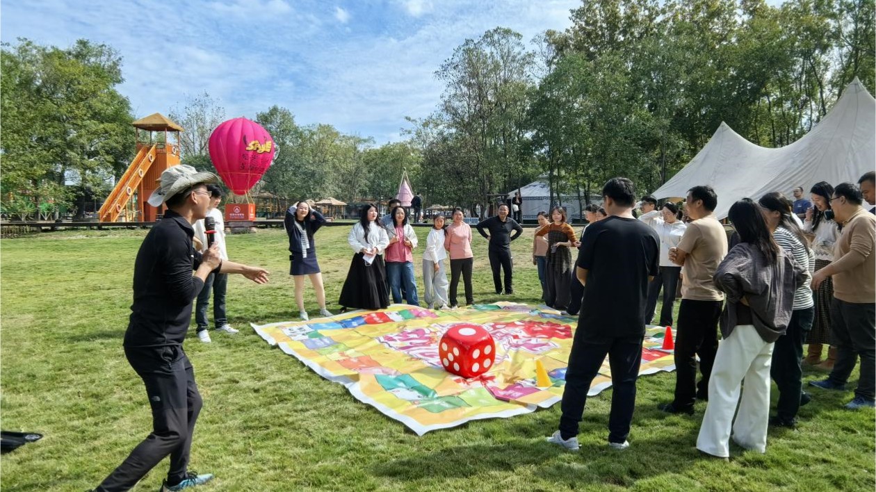 「微改造」喚醒荒灘  皖屯溪沙灘營地成近郊休閒勝地