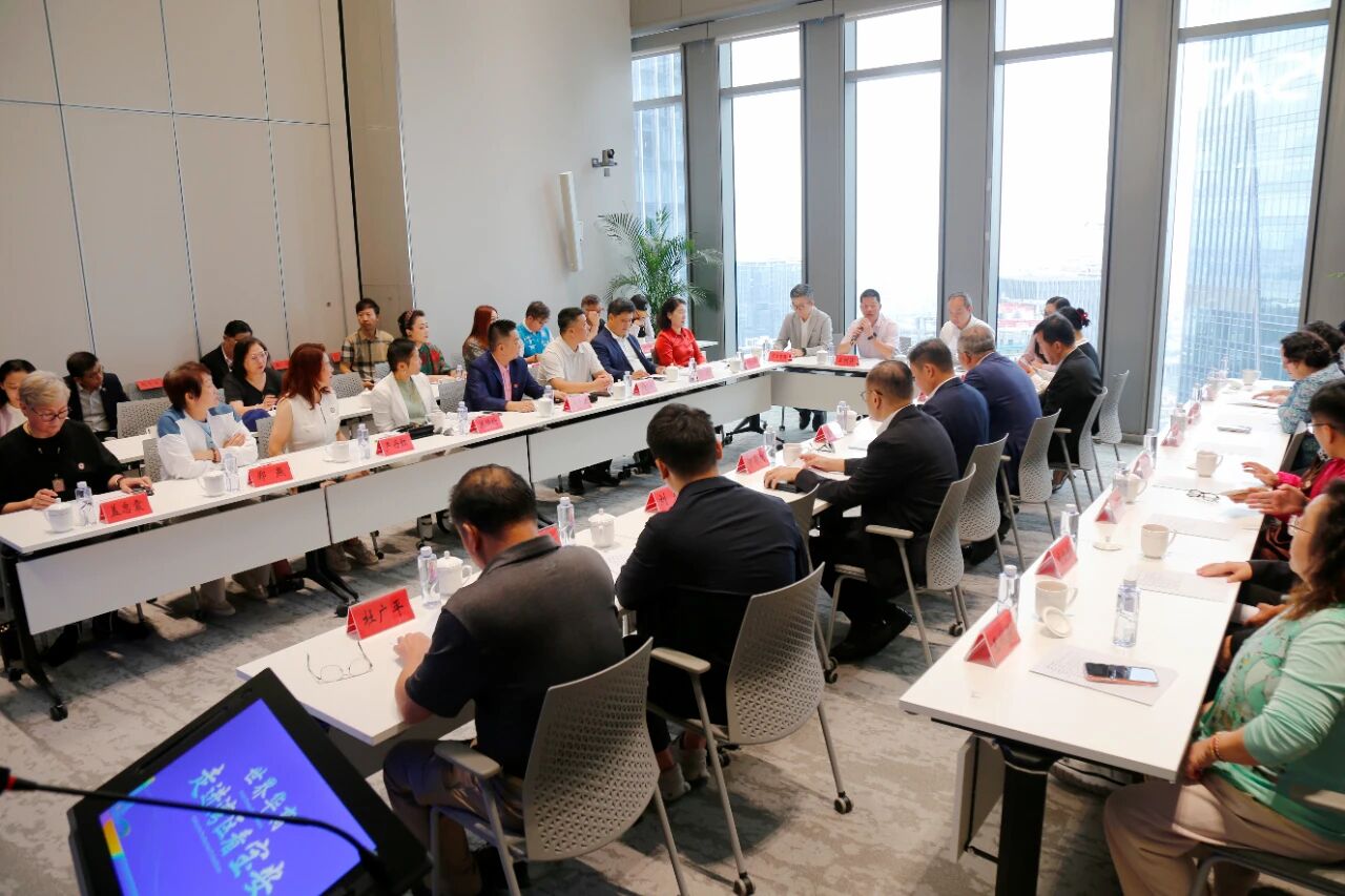 深圳寶安舉辦「走進灣區看寶安」世界華商座談交流會 共拓「一帶一路」經貿合作新機遇