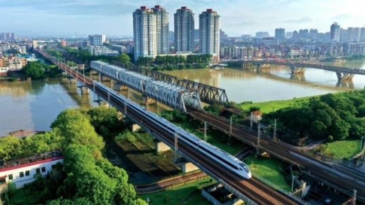 提速！廣深鐵路部分動車組列車將最高按時速200公里運行