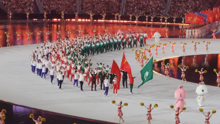 圖集丨【現場直擊】全運會開幕式 各代表團入場 嘉賓打卡留念｜中國工商銀行（亞洲）特約