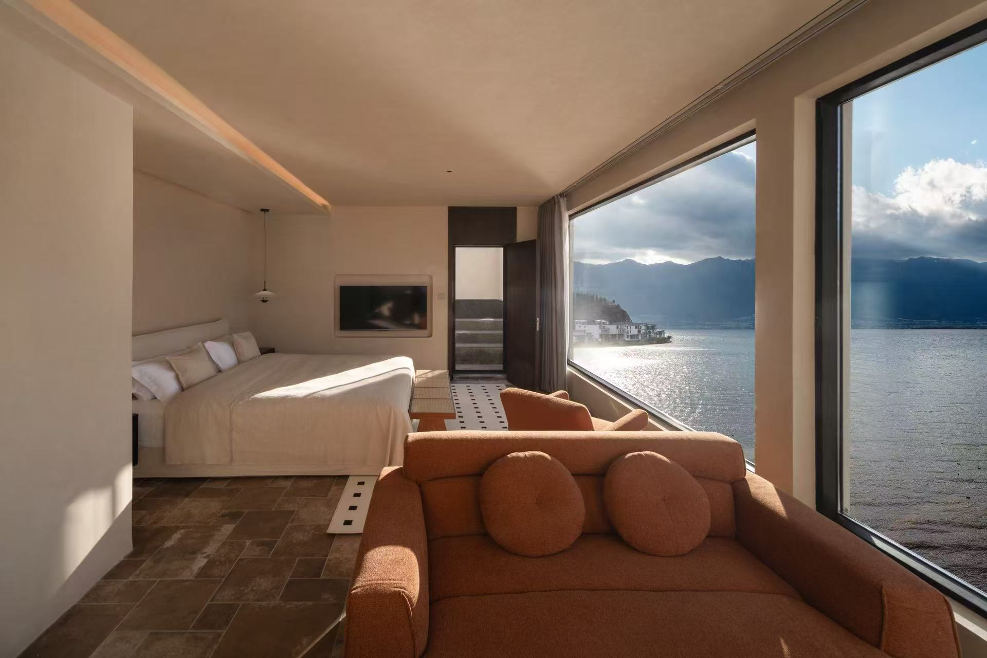 安途品牌發布會大理舉行  講述十五年雲南尋夢與塔村共生實踐