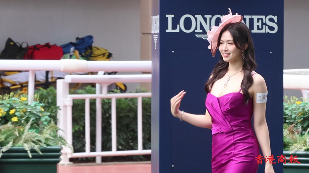 有片｜2025香港小姐演繹時尚閃飾秀