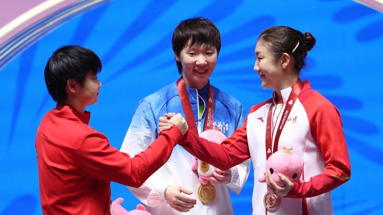 十五運女子乒乓球 王曼昱退出後續比賽