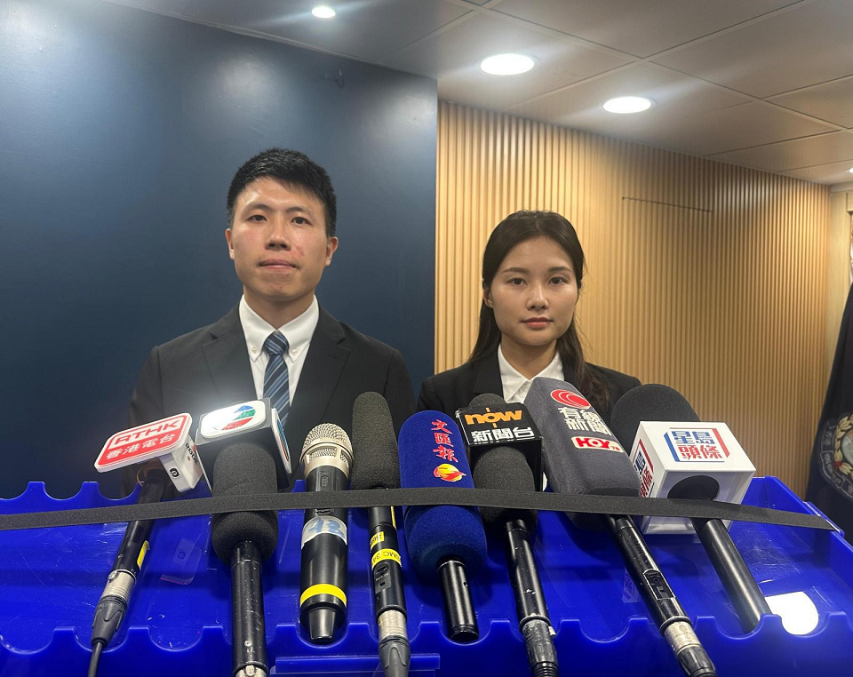 涉毀壞立法會選舉宣傳物 6人被捕 年紀最小僅14歲