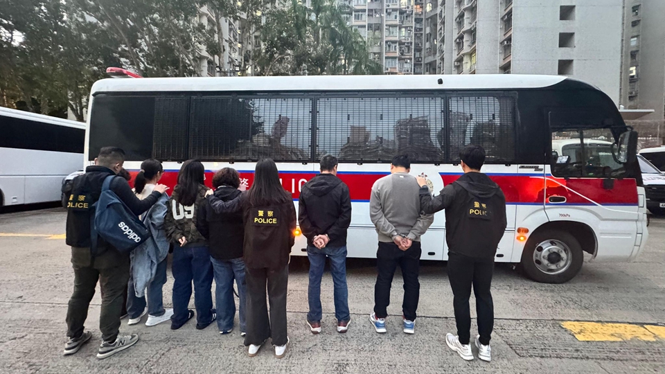 警方深水埗搗破非法麻雀賭檔 拘捕7名男女