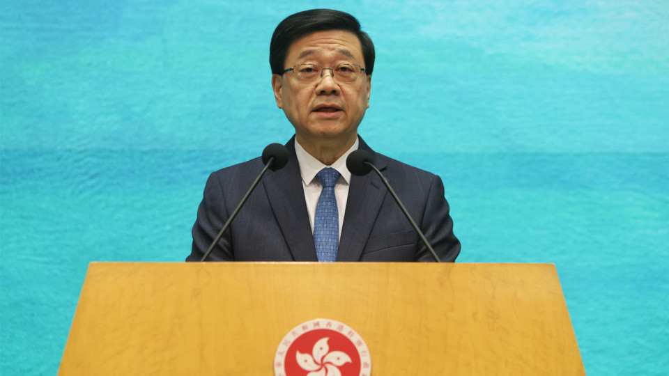 直播｜【宏福苑大火】行政長官李家超見記者