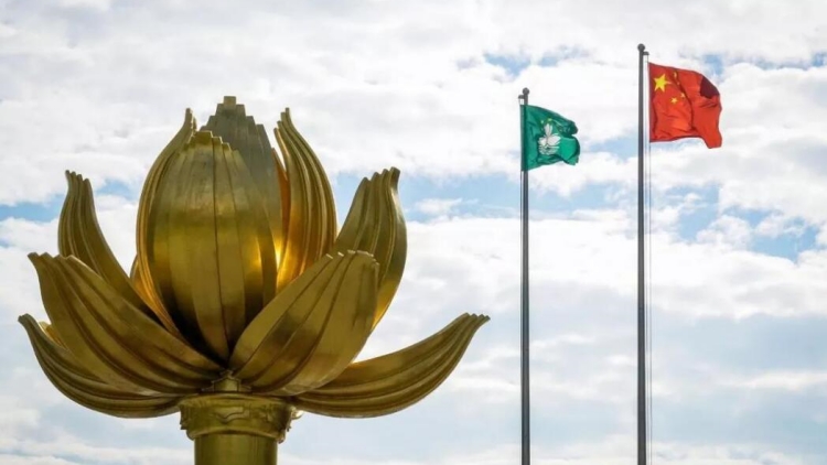 澳門特區政府捐助3000萬港元支持火災救援和重建工作