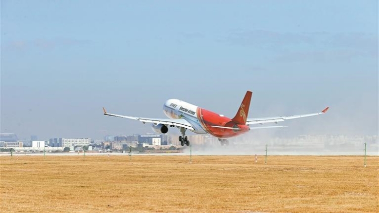 深圳機場正式邁入「三跑道時代」