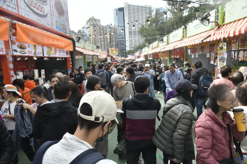 工展會第二日展期 參展商推優惠吸客血拼