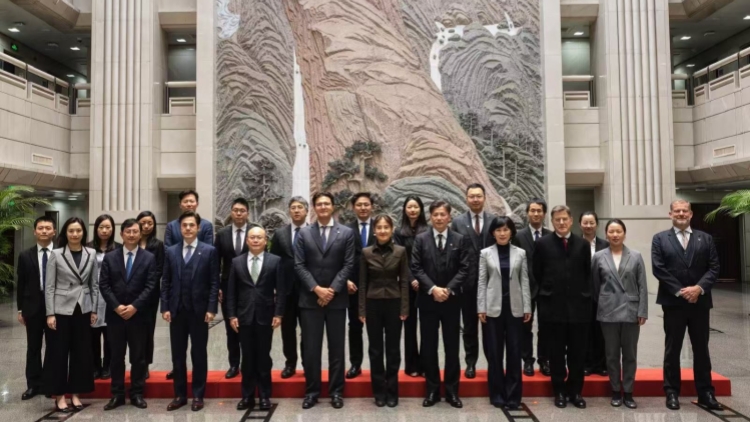 香港大律師公會代表團訪京 深化跨境法律交流合作