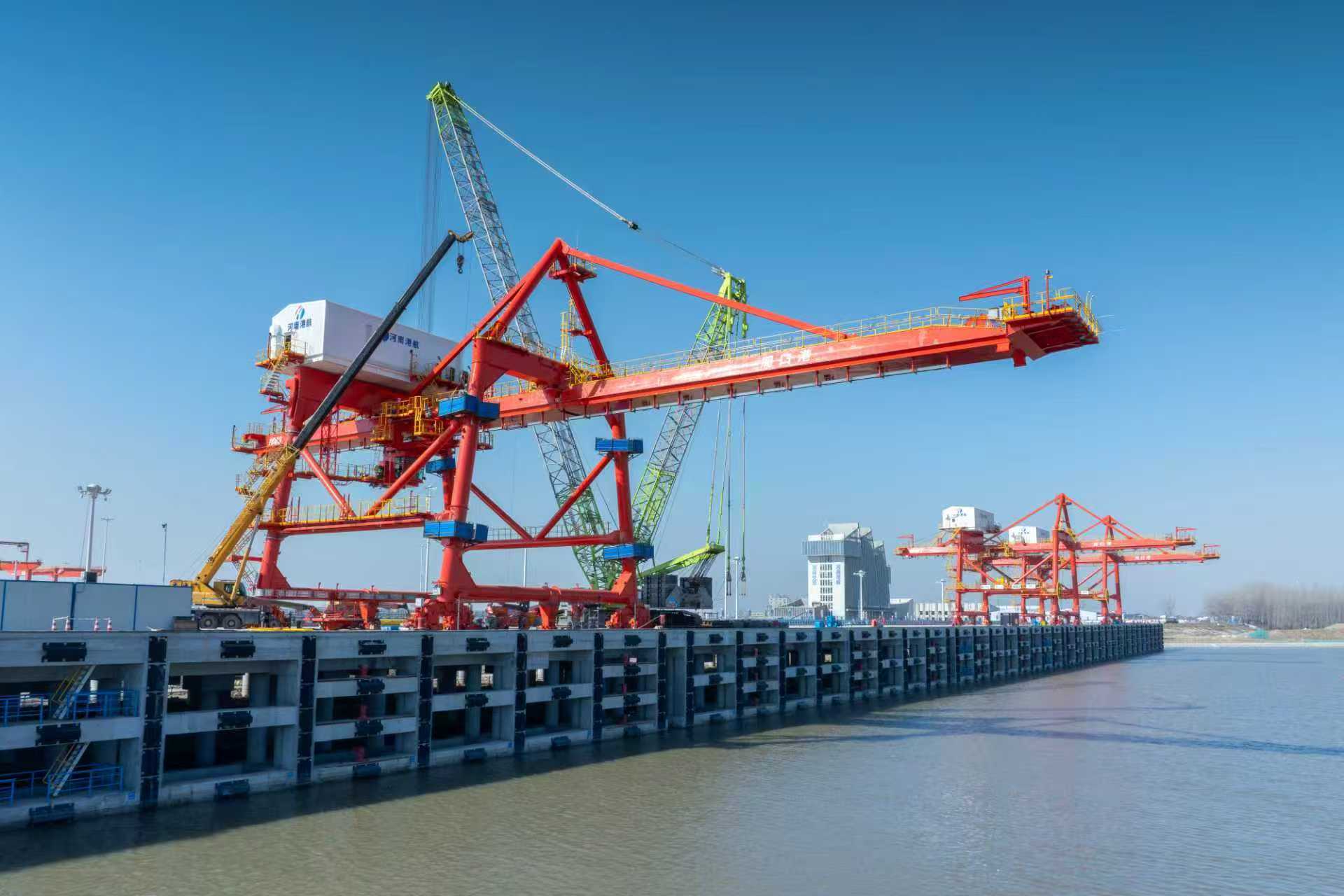 周口港中心作業區正式開港 河南內河航運邁入「百萬標箱」時代
