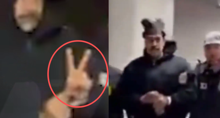 馬杜羅被羈押途中對鏡頭比「耶」