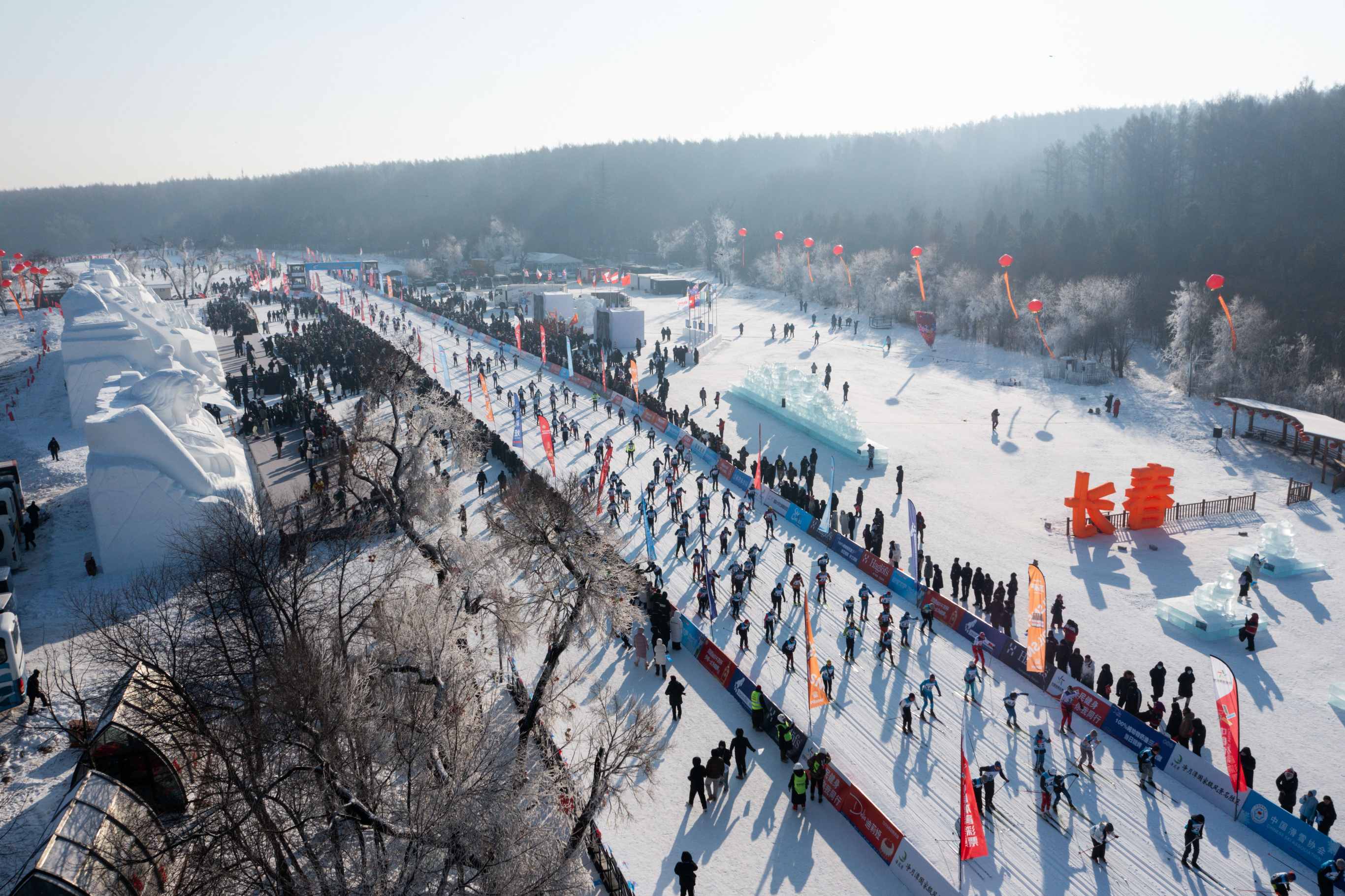 第24屆長春淨月潭瓦薩滑雪節鳴槍啟幕 33國選手競逐「最美賽道」