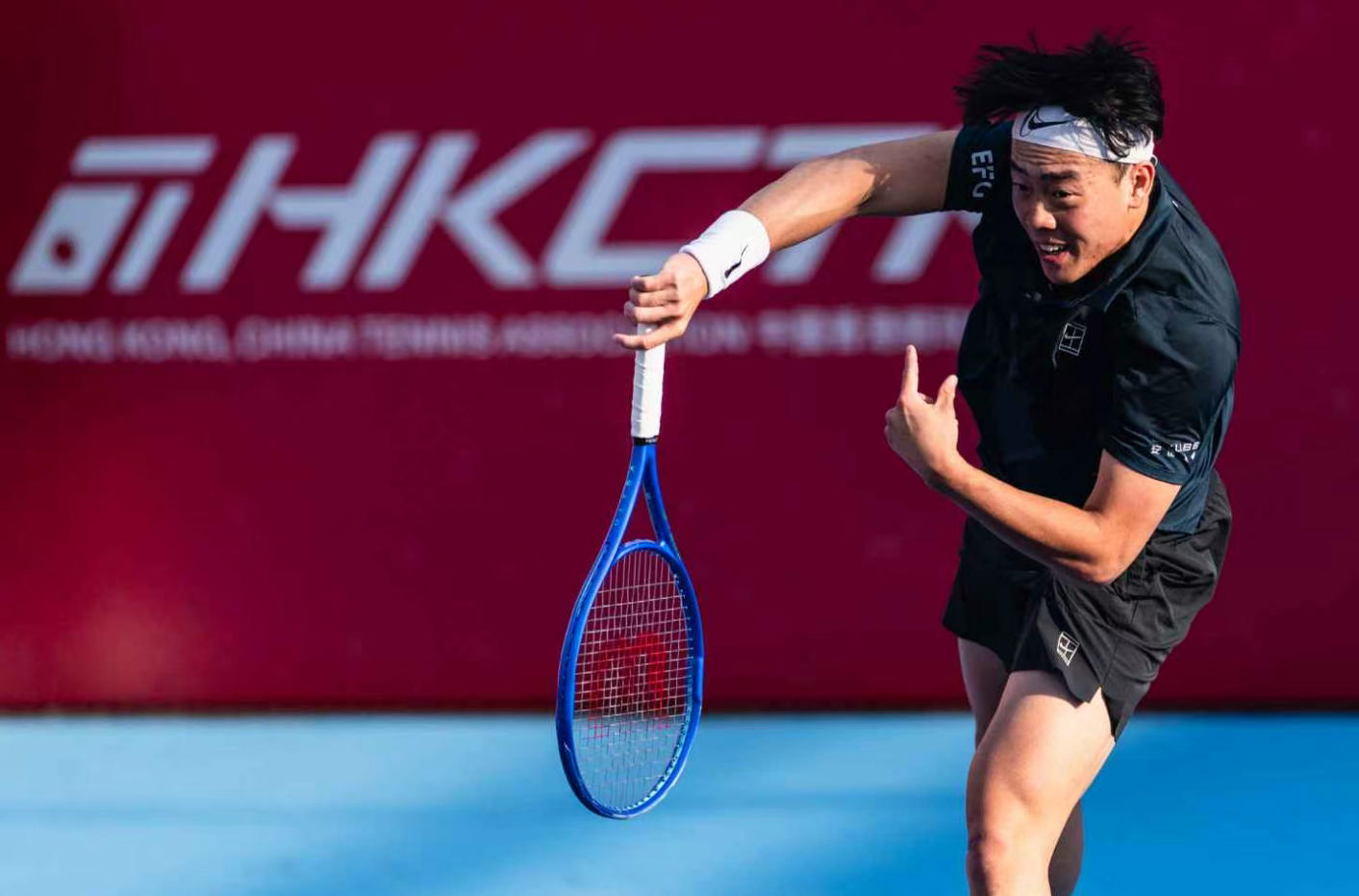 黃澤林首奪香港網球賽男單勝仗  商竣程阿歷山大慕拿一齊晉級