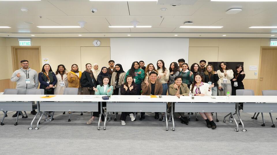 民建聯少數族裔委員會接待逾20名阿聯酋大學生