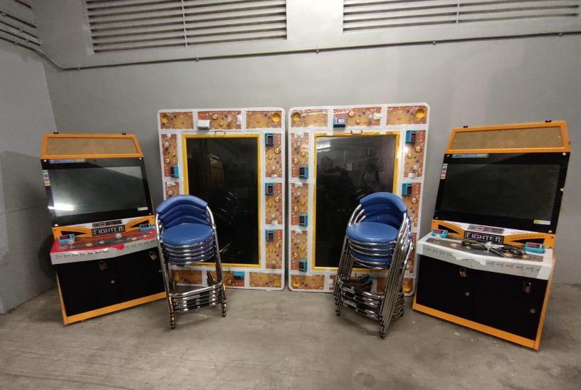 警港島反賭博行動拘35人 兼違禁聚令發告票