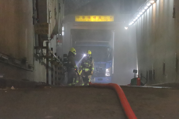 尖沙咀彌敦道貨車酒店內起火 無人受傷