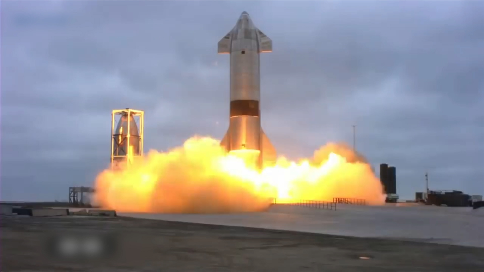 有片丨SpaceX發射火箭SN15 系列測試首次成功着陸