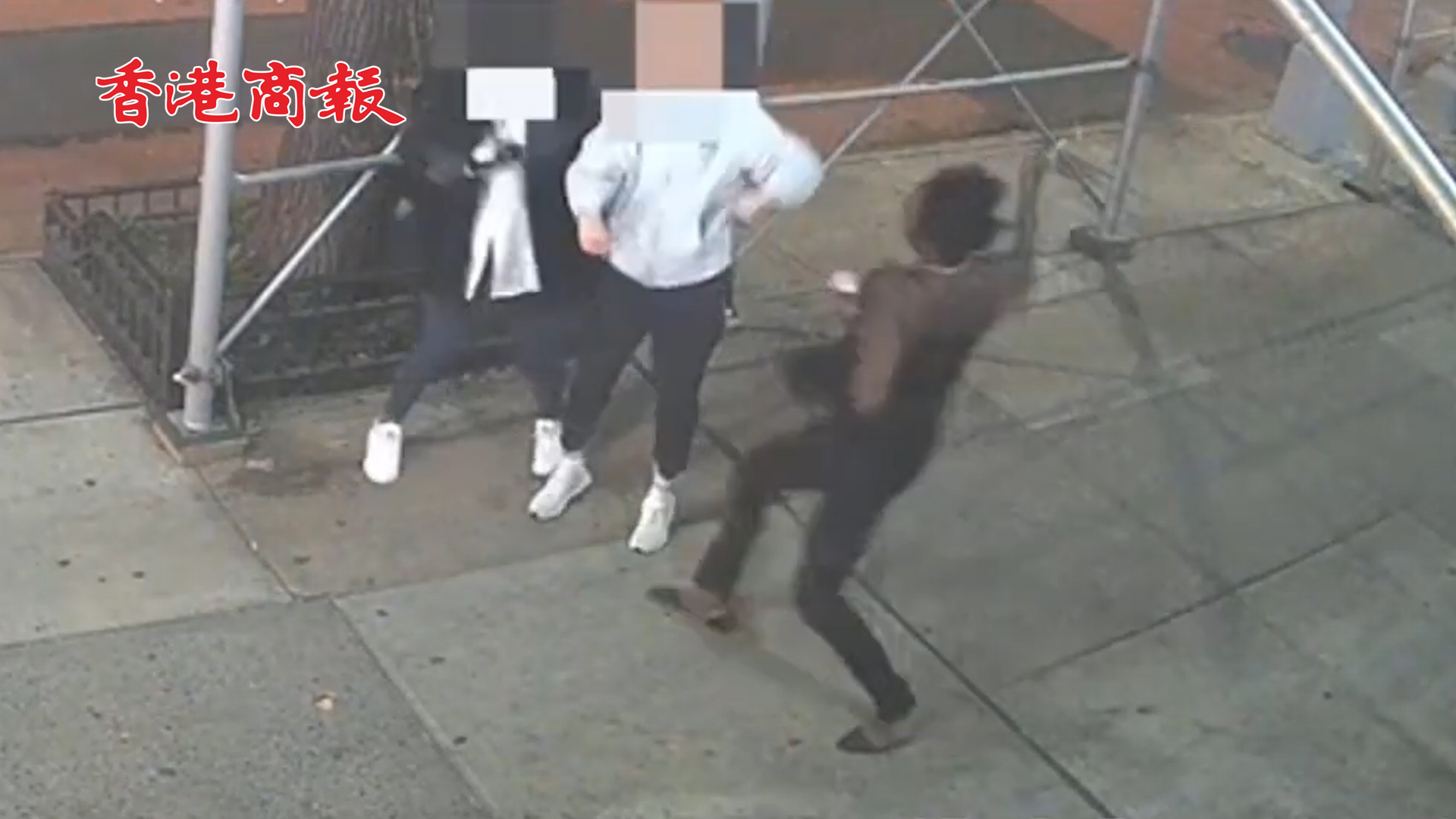 有片丨台灣赴美女留學生紐約遇襲：遭女黑人用鐵棍砸破頭